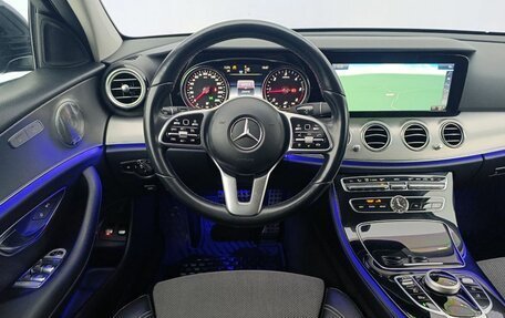 Mercedes-Benz E-Класс, 2018 год, 2 190 000 рублей, 33 фотография