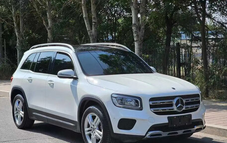 Mercedes-Benz GLB, 2021 год, 1 942 008 рублей, 1 фотография