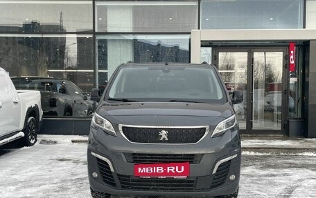 Peugeot Traveller I, 2018 год, 2 229 000 рублей, 2 фотография