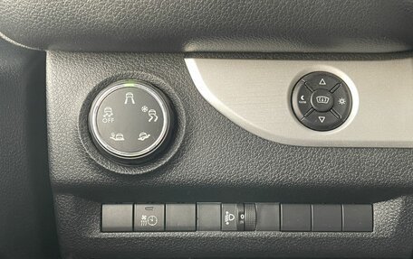 Peugeot Traveller I, 2018 год, 2 229 000 рублей, 17 фотография