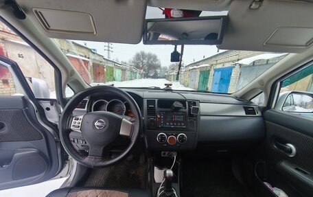 Nissan Tiida, 2010 год, 580 000 рублей, 5 фотография