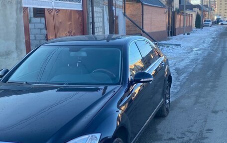 Mercedes-Benz S-Класс, 2007 год, 850 000 рублей, 2 фотография