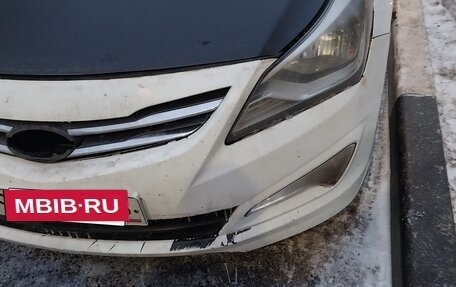 Hyundai Solaris II рестайлинг, 2015 год, 350 000 рублей, 2 фотография