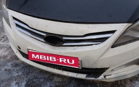 Hyundai Solaris II рестайлинг, 2015 год, 350 000 рублей, 3 фотография