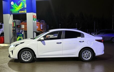 KIA Rio IV, 2021 год, 1 650 000 рублей, 4 фотография
