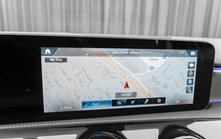 Mercedes-Benz A-Класс, 2019 год, 2 990 000 рублей, 21 фотография