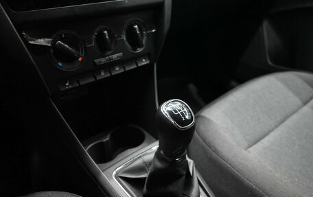 Skoda Rapid I, 2018 год, 1 300 000 рублей, 13 фотография