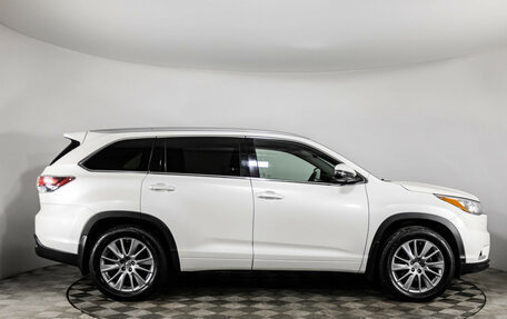 Toyota Highlander III, 2015 год, 2 849 000 рублей, 4 фотография