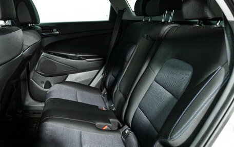 Hyundai Tucson III, 2018 год, 2 349 700 рублей, 10 фотография