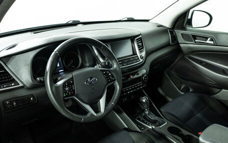 Hyundai Tucson III, 2018 год, 2 349 700 рублей, 11 фотография