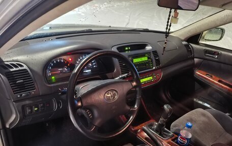 Toyota Camry V40, 2003 год, 750 000 рублей, 13 фотография