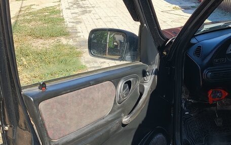 Chevrolet Niva I рестайлинг, 2006 год, 350 000 рублей, 3 фотография