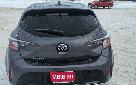 Toyota Corolla, 2021 год, 1 900 000 рублей, 4 фотография