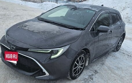 Toyota Corolla, 2021 год, 1 900 000 рублей, 2 фотография