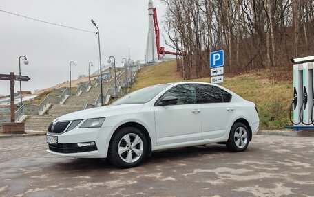 Skoda Octavia, 2018 год, 1 250 000 рублей, 2 фотография