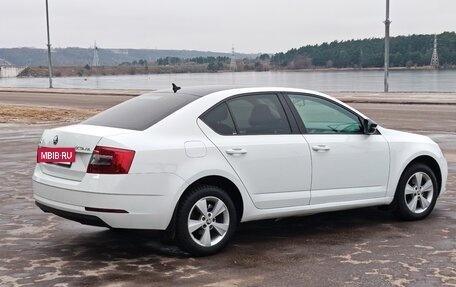 Skoda Octavia, 2018 год, 1 250 000 рублей, 7 фотография