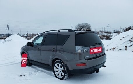 Mitsubishi Outlander III рестайлинг 3, 2011 год, 1 249 000 рублей, 4 фотография