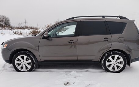 Mitsubishi Outlander III рестайлинг 3, 2011 год, 1 249 000 рублей, 5 фотография