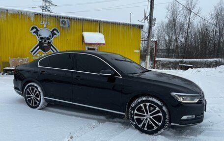Volkswagen Passat B8 рестайлинг, 2018 год, 2 149 000 рублей, 4 фотография