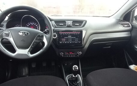 KIA Rio III рестайлинг, 2016 год, 1 150 000 рублей, 2 фотография