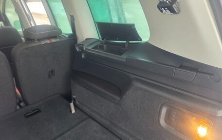 Volkswagen Sharan II, 2012 год, 1 550 000 рублей, 18 фотография