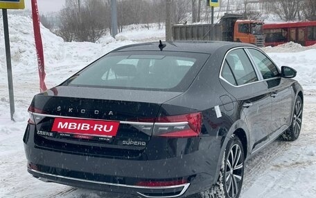 Skoda Superb III рестайлинг, 2025 год, 3 790 000 рублей, 5 фотография