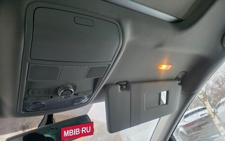 Volkswagen Sharan II, 2012 год, 1 550 000 рублей, 34 фотография