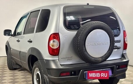 Chevrolet Niva I рестайлинг, 2018 год, 785 000 рублей, 3 фотография
