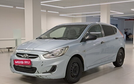 Hyundai Solaris II рестайлинг, 2011 год, 534 000 рублей, 1 фотография