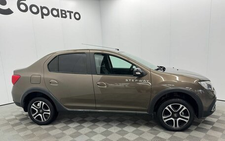 Renault Logan II, 2018 год, 1 219 000 рублей, 7 фотография