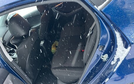 Hyundai Elantra V, 2012 год, 990 000 рублей, 7 фотография