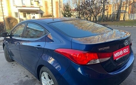 Hyundai Elantra V, 2012 год, 990 000 рублей, 5 фотография