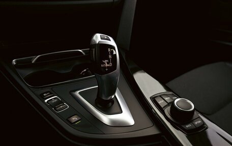 BMW 3 серия, 2018 год, 2 895 000 рублей, 25 фотография