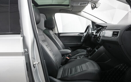 Volkswagen Touran III, 2020 год, 2 385 000 рублей, 14 фотография