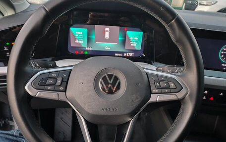 Volkswagen Golf VIII, 2021 год, 1 350 008 рублей, 6 фотография