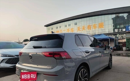 Volkswagen Golf VIII, 2021 год, 1 350 008 рублей, 3 фотография