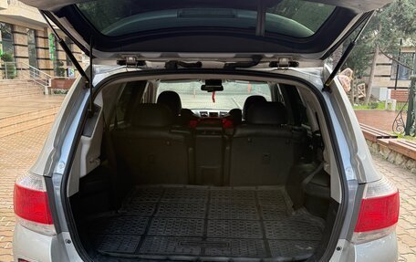 Toyota Highlander III, 2012 год, 2 300 000 рублей, 11 фотография