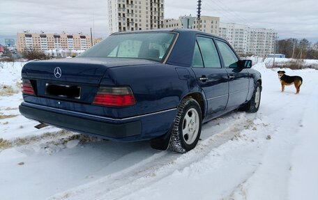 Mercedes-Benz W124, 1990 год, 250 000 рублей, 4 фотография