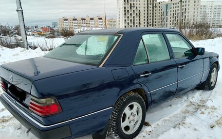 Mercedes-Benz W124, 1990 год, 250 000 рублей, 7 фотография