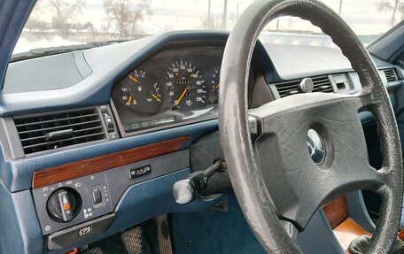 Mercedes-Benz W124, 1990 год, 250 000 рублей, 9 фотография