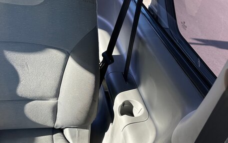 Hyundai Grand Starex Grand Starex I рестайлинг 2, 2008 год, 1 160 000 рублей, 17 фотография