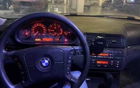 BMW 3 серия, 2003 год, 390 000 рублей, 3 фотография