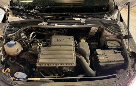 Skoda Rapid I, 2017 год, 1 300 000 рублей, 8 фотография