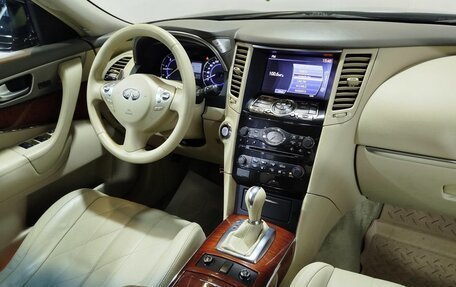 Infiniti FX II, 2012 год, 2 350 000 рублей, 14 фотография
