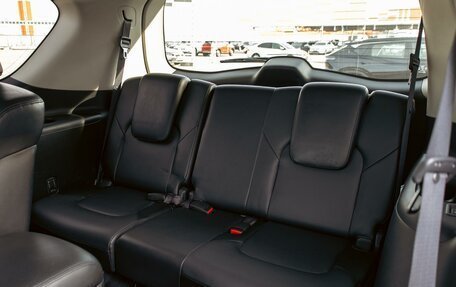 Infiniti QX56, 2012 год, 1 995 000 рублей, 19 фотография