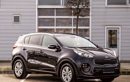 KIA Sportage IV рестайлинг, 2018 год, 2 095 000 рублей, 3 фотография