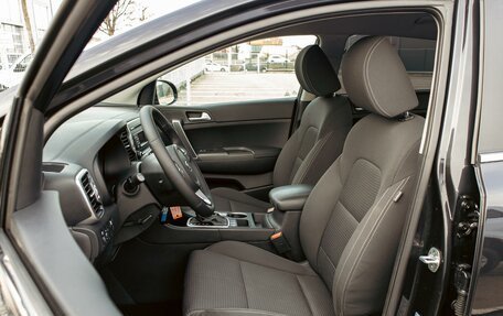 KIA Sportage IV рестайлинг, 2018 год, 2 095 000 рублей, 11 фотография