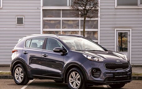 KIA Sportage IV рестайлинг, 2018 год, 1 995 000 рублей, 3 фотография