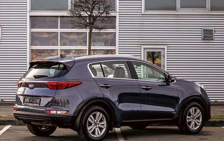 KIA Sportage IV рестайлинг, 2018 год, 1 995 000 рублей, 6 фотография