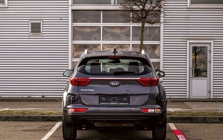 KIA Sportage IV рестайлинг, 2018 год, 1 995 000 рублей, 5 фотография